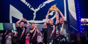 厦门鹭港万达店《许劭涵的队伍》战胜武汉光谷《哈咋子》晋级